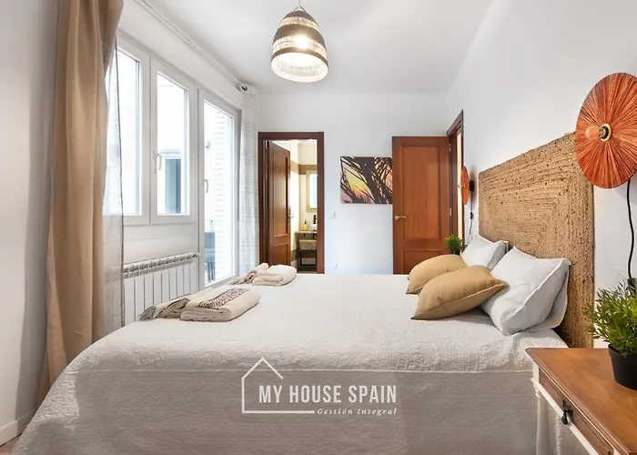 Myhousespain- Precioso Piso Playa Poniente Gijón