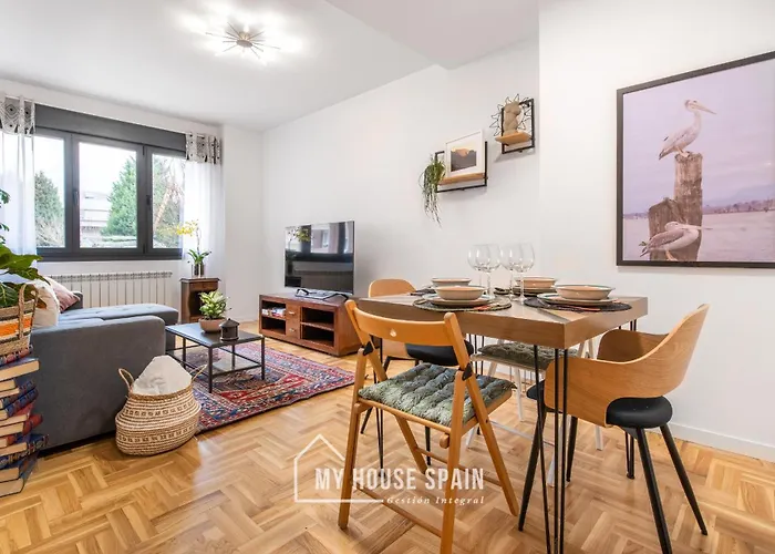 Myhousespain- Precioso Piso Playa Poniente Gijón